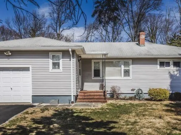 24 Birch Hill Dr, Hanover Twp., NJ 07981