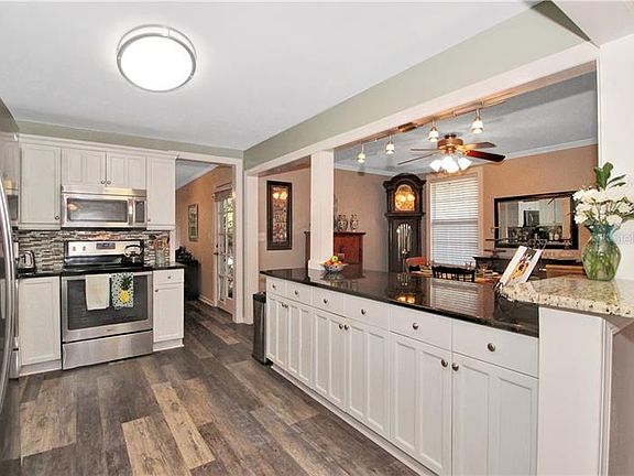 2nd image of 4408 W Kensington Ave