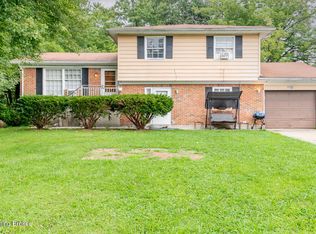 1133 Glenwood Dr, Radcliff, KY 40160