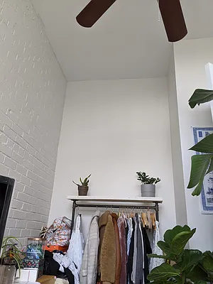 Rented by Carnegie Management Inc | media 10