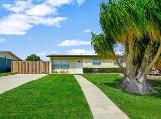 3211 Capri Rd, Palm Beach Gardens, FL 33410