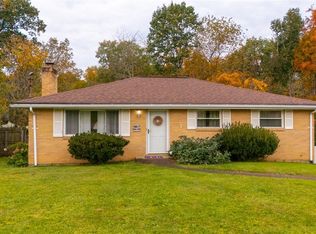 237 Alfred Dr, Wintersville, OH 43953
