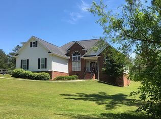 185 Stone Brook Dr, Gray, GA 31032