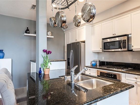 5th image of 5400 W 149th Pl Unit 9