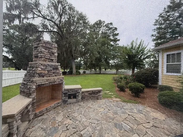 2401 Goldenrod Way — Photo 34