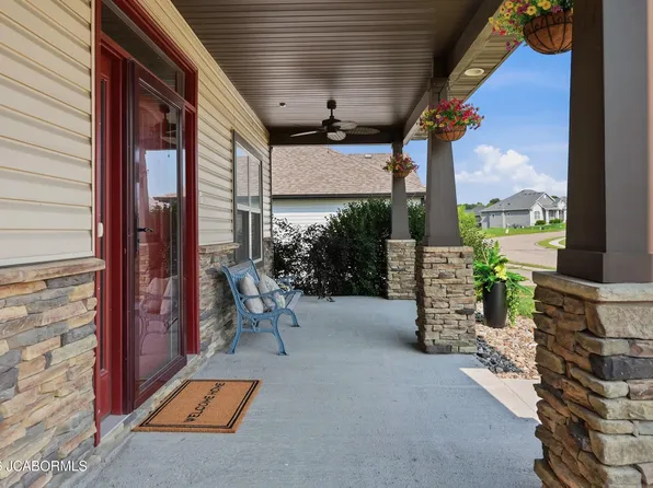 5580 Kingfisher Dr, Ashland, MO 65010