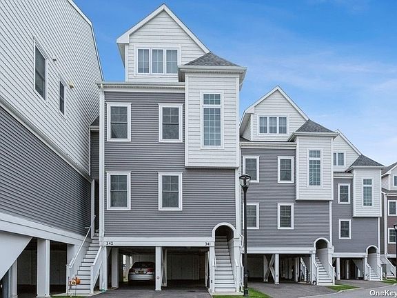 2nd image of 341 Marina Pointe Dr #341