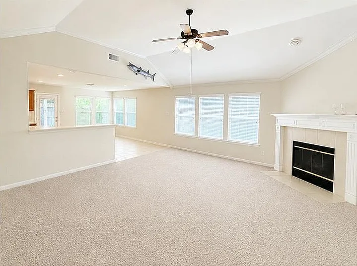 26 Prairie Oak Dr — Photo 3
