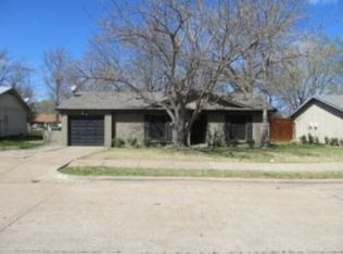 1313 Cove Dr, Garland, TX 75040