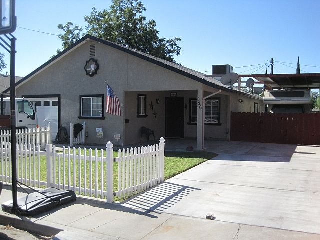 1st image of 526 Sunnyside Dr