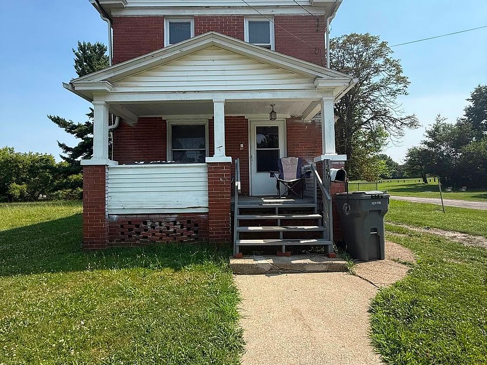 1st image of 1661 Hartzell Ave