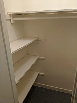 Rented by Delmark Realty LLC | media 33