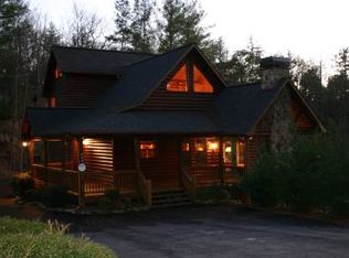 654 Laurel Trl, Ellijay, GA 30536