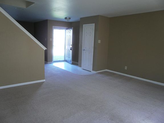 3rd image of 4029 Congaree Dr