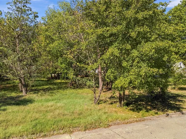 909 S Choctaw Ave, Bartlesville, OK 74003