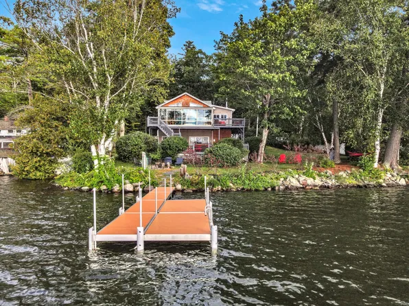 43 Chapmans Drive, Manchester, ME 04351