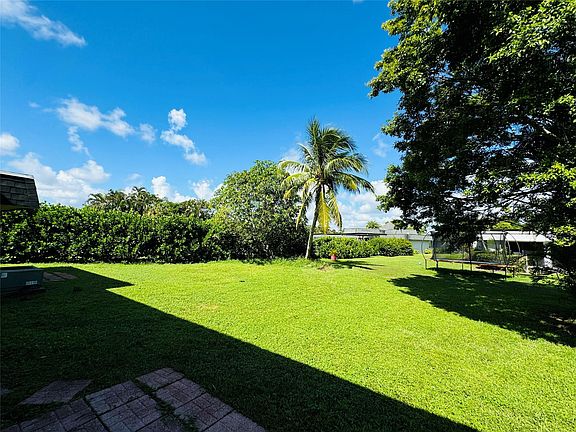 3rd image of 5613 S Travelers Palm Lane