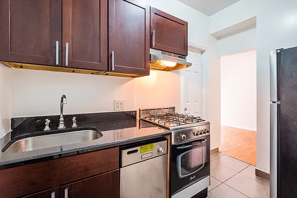 Rented by Keller Williams NYC | media 18