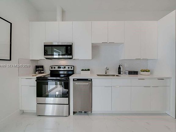 3rd image of 2938 NW 27th St #2936