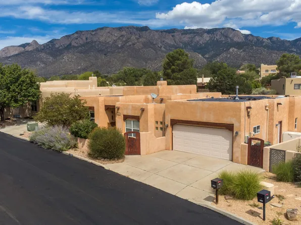 1607 Quailwood Dr NE, Albuquerque, NM 87122