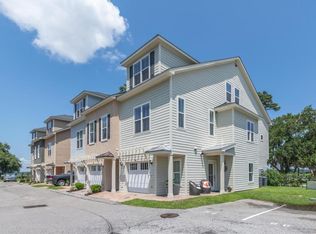 74 Battery Creek Club Dr, Beaufort, SC 29902