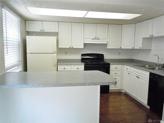4th image of 609 Ramblewood Ct