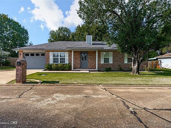 2nd image of 7451 Redwood Ln
