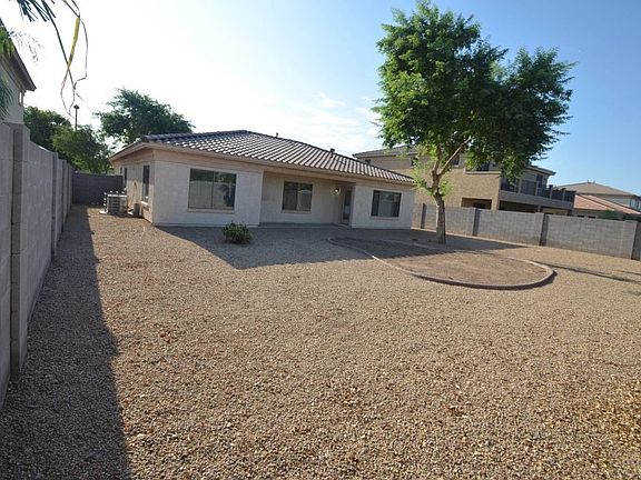3rd image of 16332 N 170th Ln