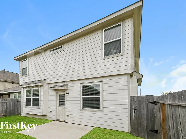 24703 Lorenzo Glaze Trl — Photo 15