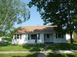 327 S Main St, Kimberly, WI 54136