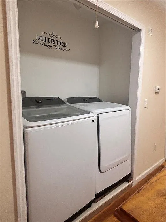 3 bed, 3.5 bath, 1627 sqft, $3,650 — Photo 4