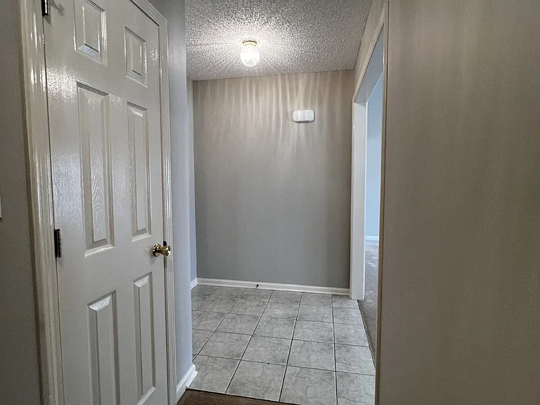 3427 Poplar Hl — Photo 57