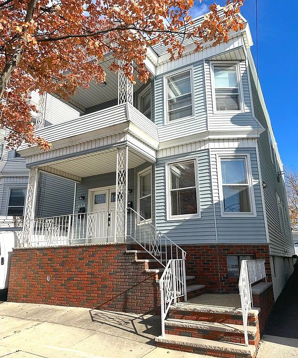 1st image of 250 Highland Ave Floor 2