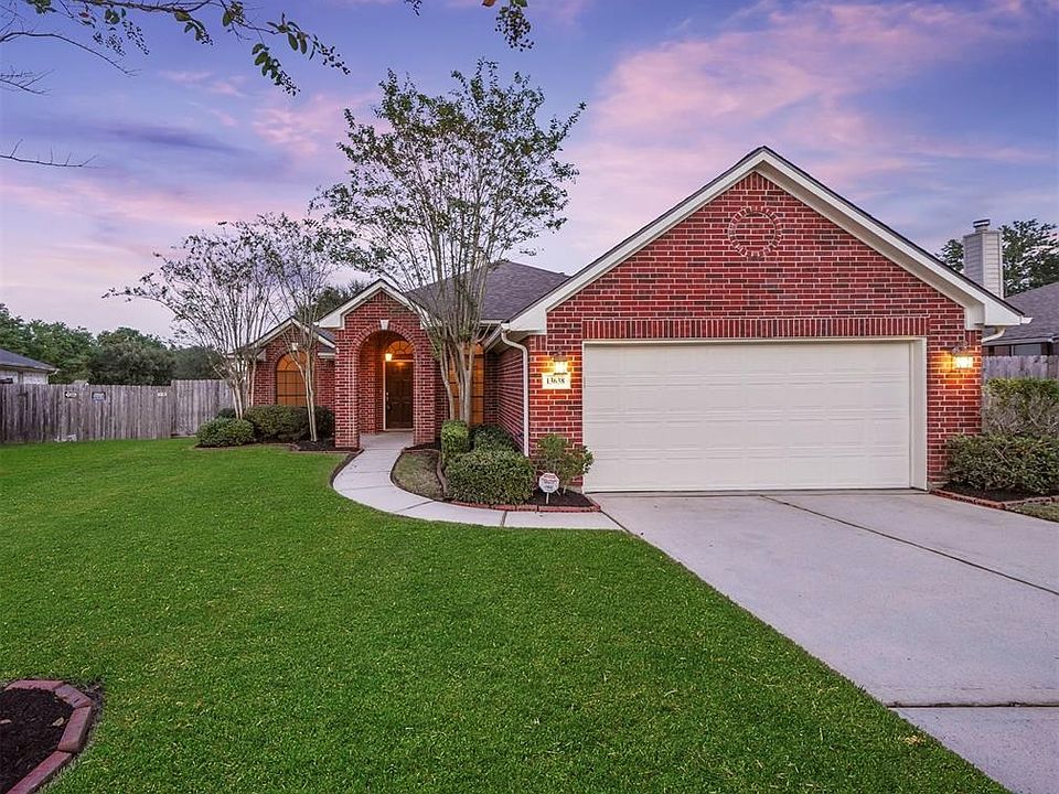 1st image of 13638 Country Pine Ct