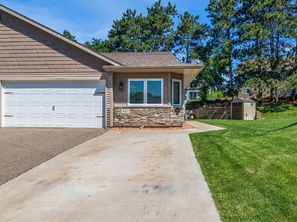 447 White Pine Ln, Somerset, WI 54025