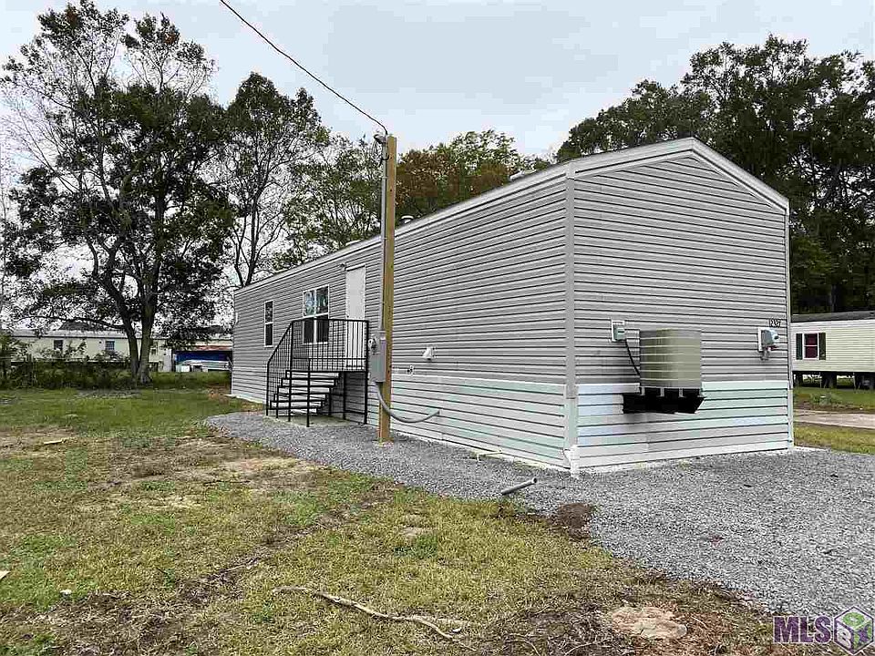 1st image of 12327 Deck Blvd