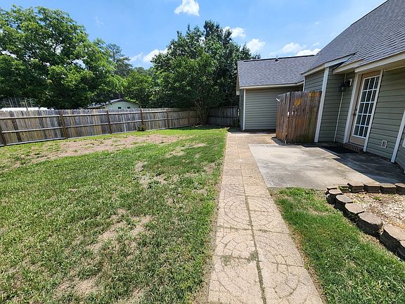 4th image of 1549 Laurel Oak Dr