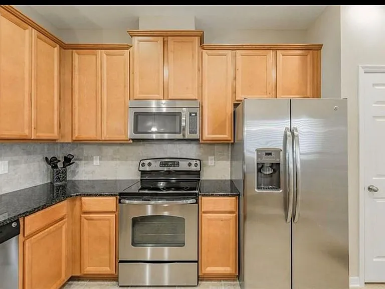 12574 Streamdale Dr — Photo 7