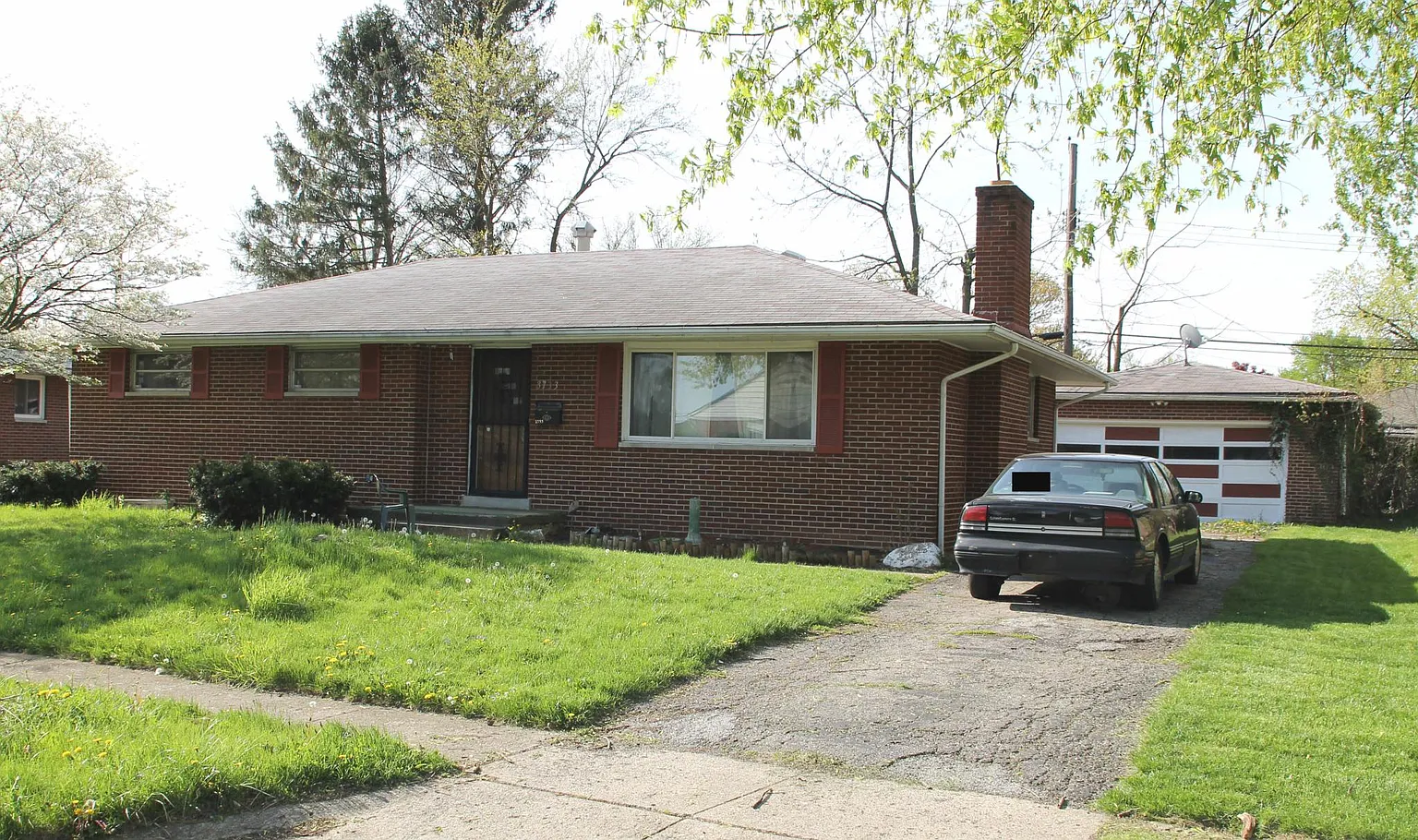 3733 Shamrock Dr photo 1