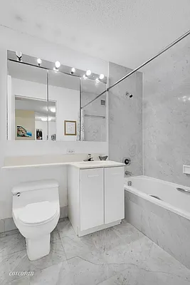 Sold by Corcoran | media 14