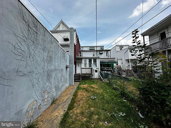3rd image of 42 S Market St