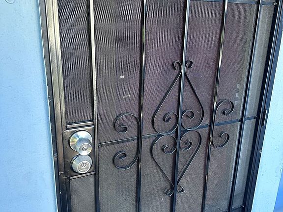 2nd image of 723 E 6th St APT H