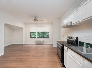 1879 Gordon Mnr, Atlanta, GA 30307