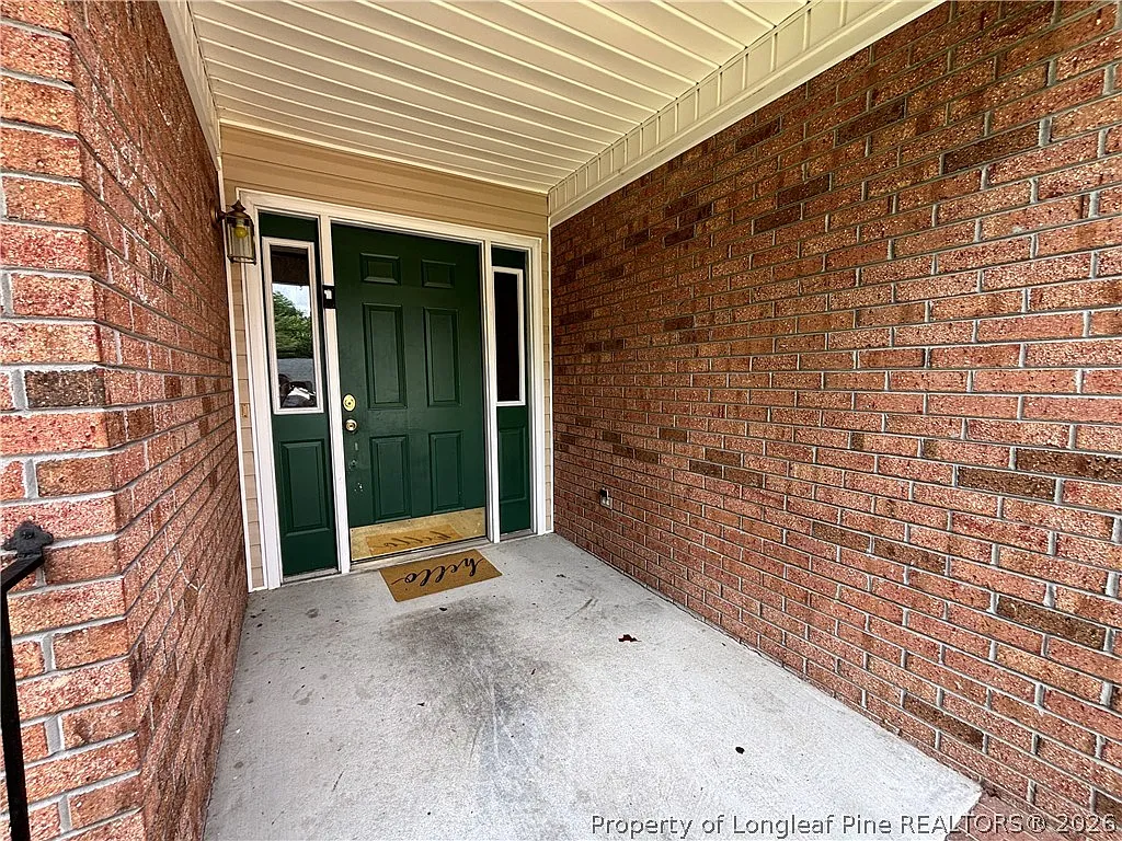 3 bed, 2.0 bath, 1606 sqft, $1,750 — Photo 4