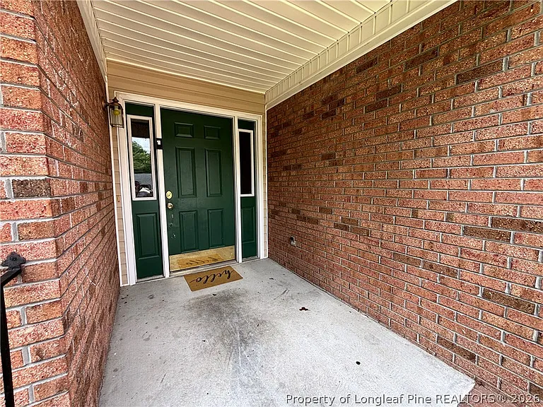 3024 Coachway Dr — Photo 4