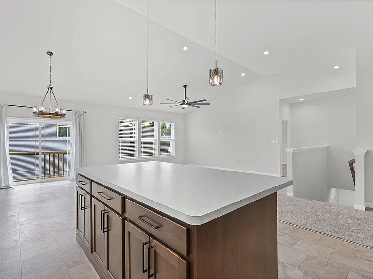 538 Ryehill Dr — Photo 21
