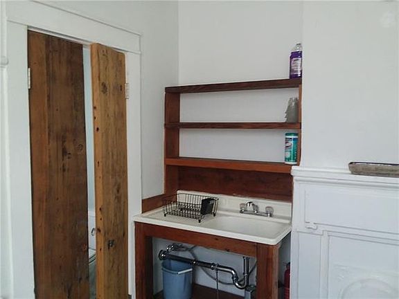 5th image of 1202 N Derbigny St