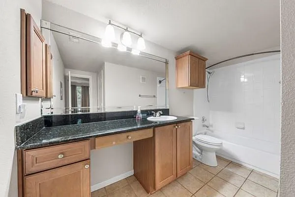 2255 Braeswood Park Dr #338 — Photo 17
