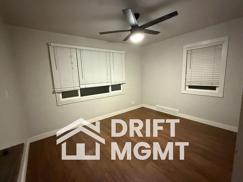 Unit Photo