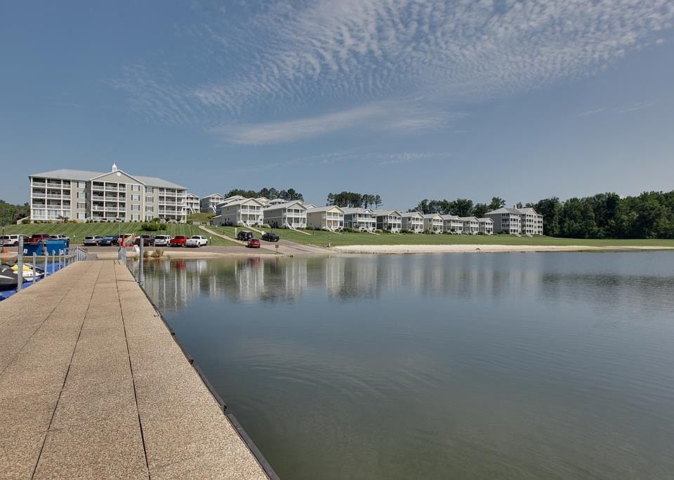 1st image of 96 Breakers Bend Dr #4